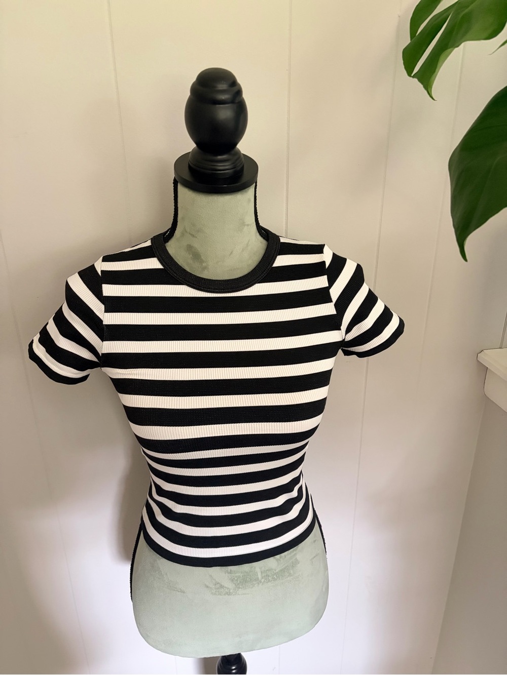 Black & White Striped Short Sleeve Tee